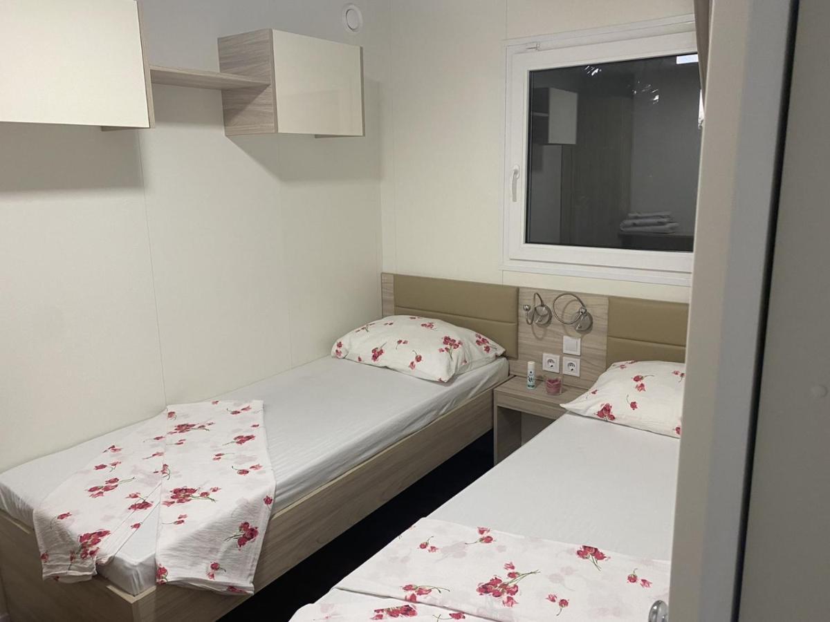 Apartments With A Parking Space Pakostane, Biograd - 16579 Εξωτερικό φωτογραφία